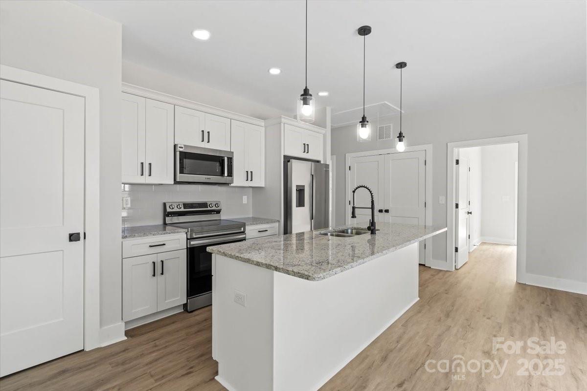 233 Oakview Road Linwood, NC 27299 - Photo 13 of 42 Gallery Image 13