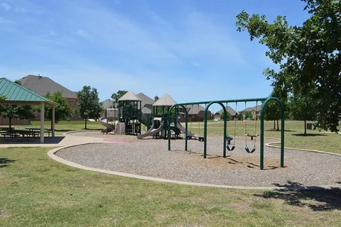 $339,900 | 912 Basket Willow Terrace, Fort Worth, TX 76052