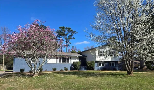 $369,900 | 2705 Jodeco Drive, Jonesboro, GA 30236