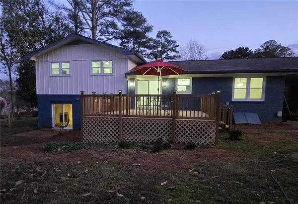 $369,900 | 2705 Jodeco Drive, Jonesboro, GA 30236