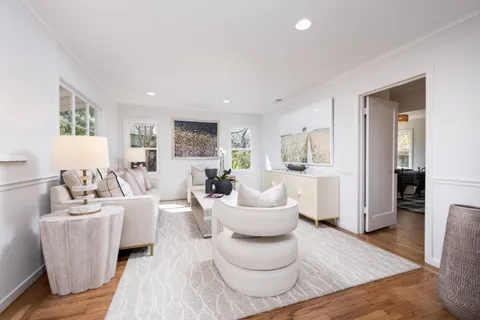 $1,350,000 | 3 Delmar Court, Redwood City, CA 94063