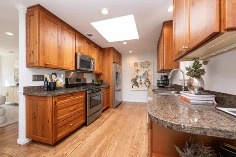 $1,350,000 | 3 Delmar Court, Redwood City, CA 94063