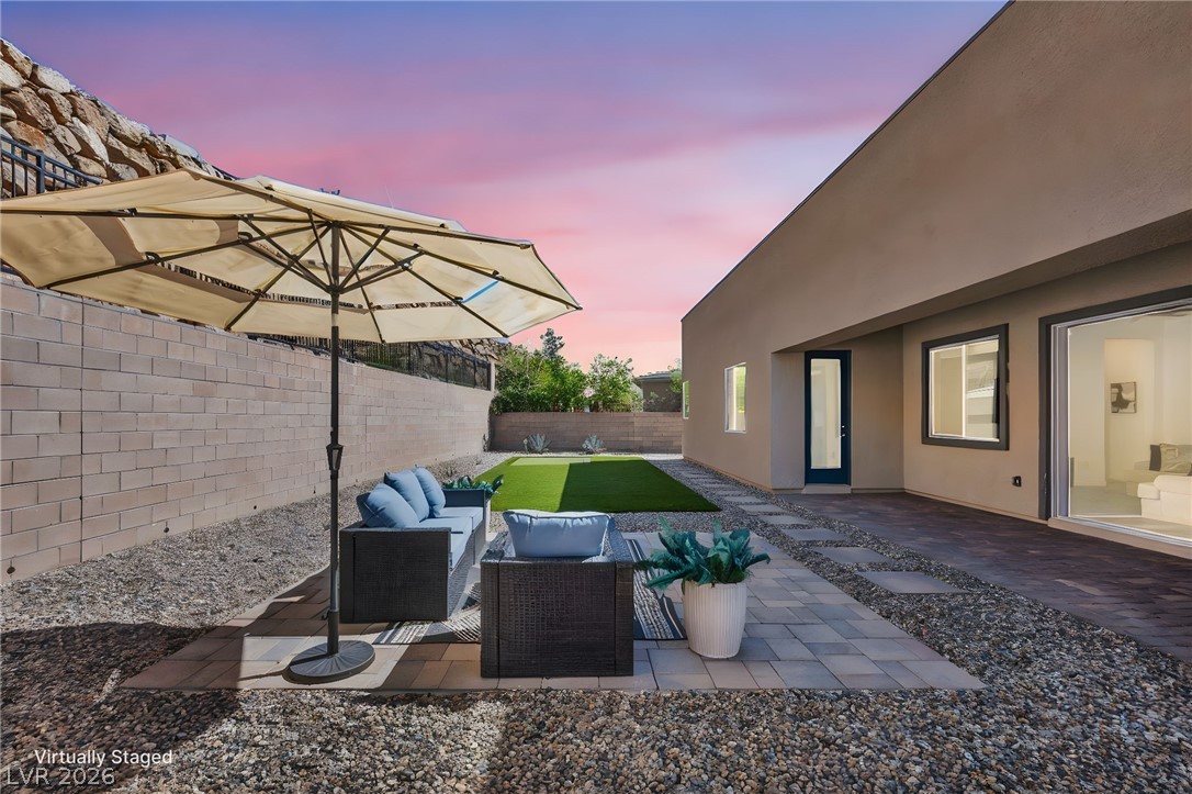64 Reverie Heights Avenue Henderson, NV 89011 - Photo 2 of 26