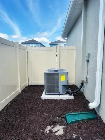$2,450 | 2639 Candied Apple Alley, Kissimmee, FL 34744