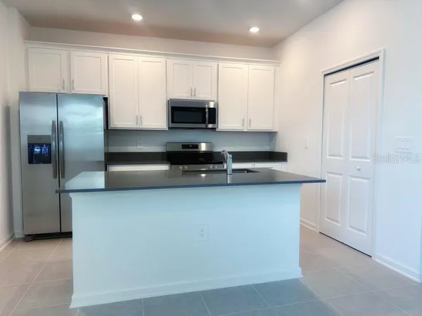 $2,450 | 2639 Candied Apple Alley, Kissimmee, FL 34744