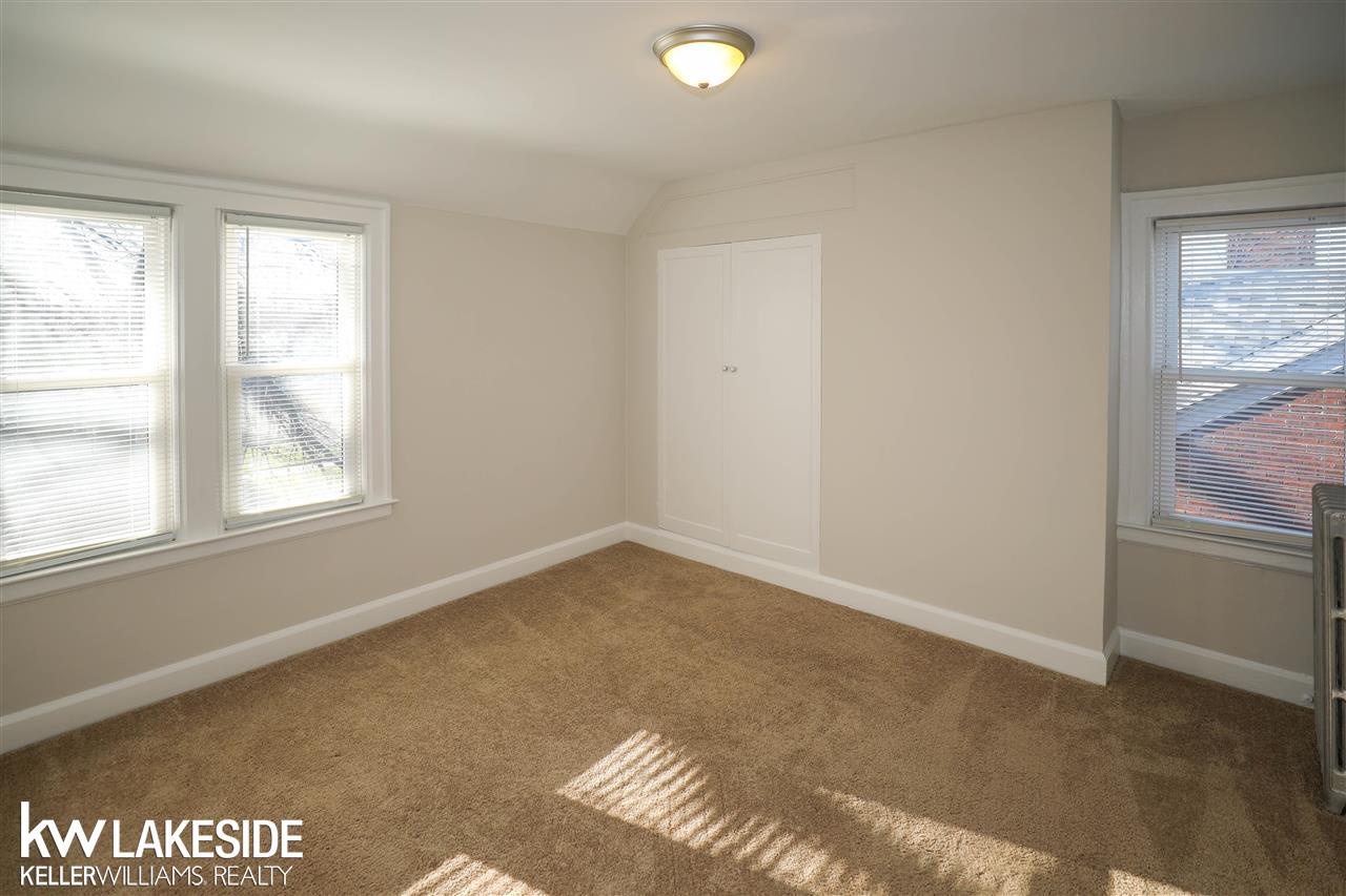 478 Cloverly Road Grosse Pointe, MI 48236 - Photo 23 of 33 50062704-22.JPG