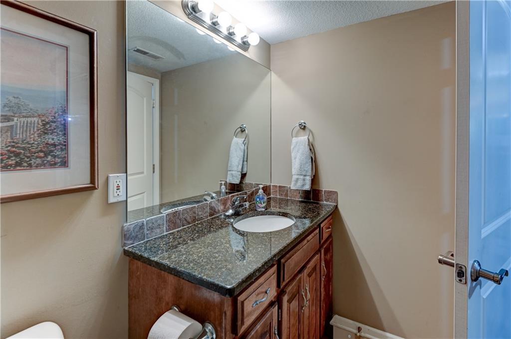 1018 North Old Mill Road Independence, MO 64056 - Photo 46 of 55