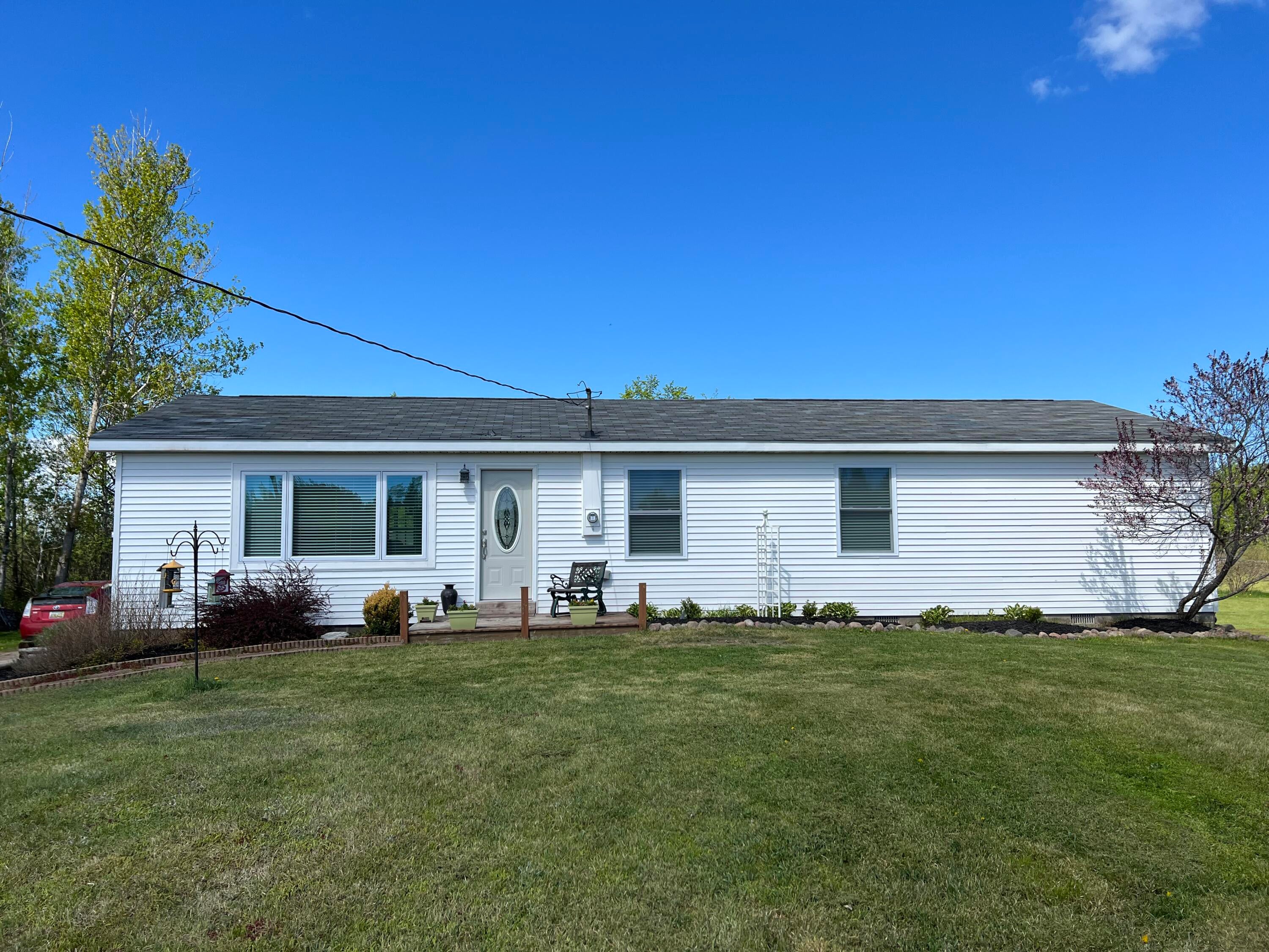 7151 Trudeau Road Cheboygan, MI 49721 - Photo 1 of 36 Gallery Image 1