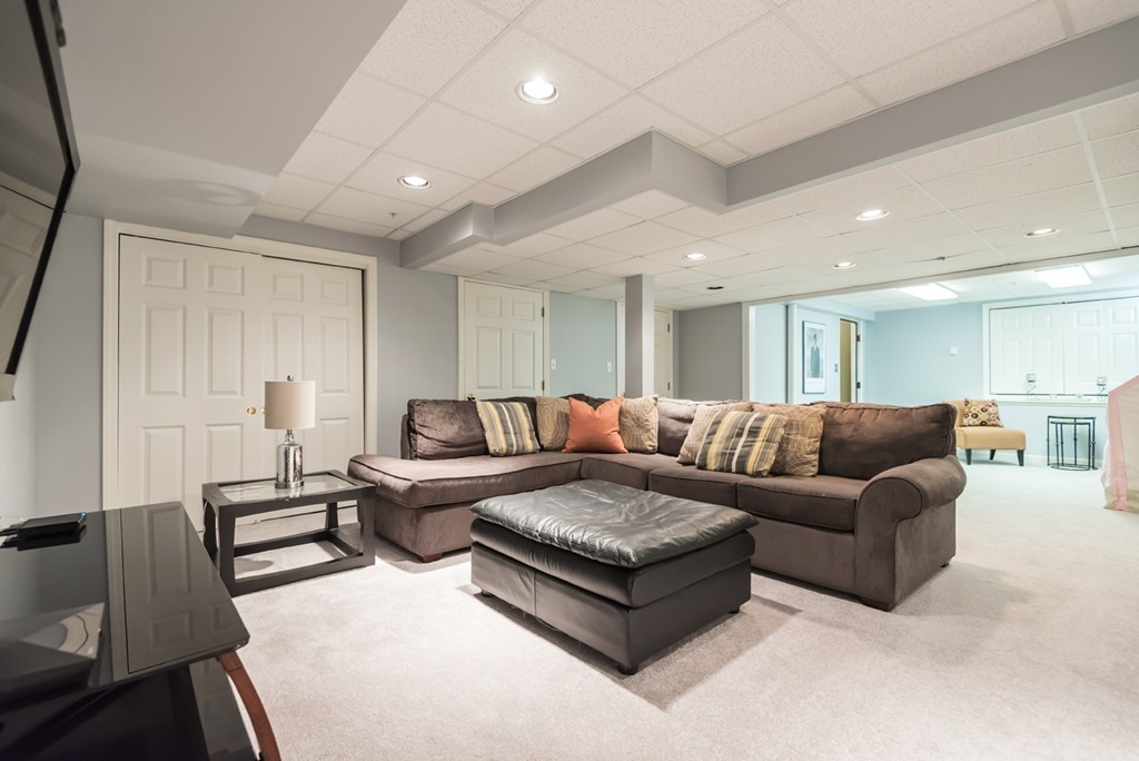 68 Ridge Way North Andover, MA 01845 - Photo 21 of 30 Gallery Image 21