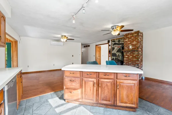 $695,000 | 117 Taylor Woods Road, Belgrade, ME 04917