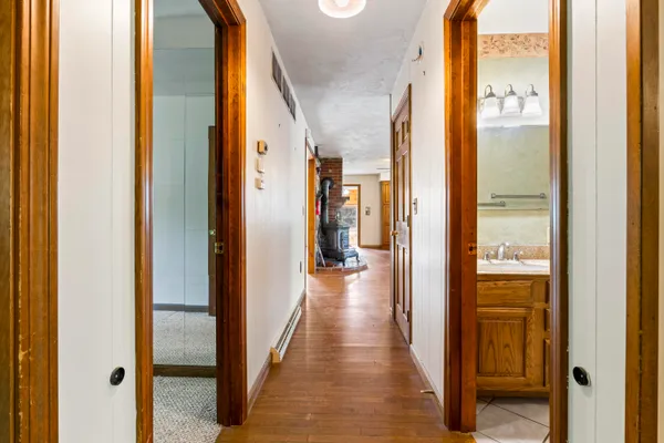 $695,000 | 117 Taylor Woods Road, Belgrade, ME 04917