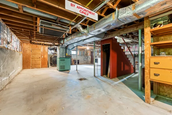 $695,000 | 117 Taylor Woods Road, Belgrade, ME 04917