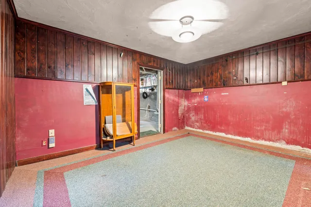 $785,000 | 117 Taylor Woods Road, Belgrade, ME 04917