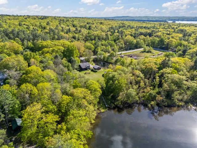 $785,000 | 117 Taylor Woods Road, Belgrade, ME 04917