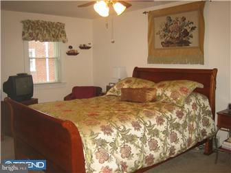 520 Holmes Road Morton, PA 19070 - Photo 8 of 12 Bedroom - Main