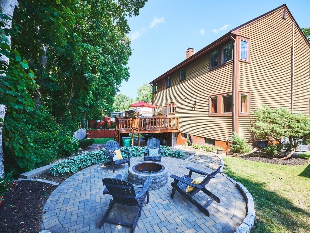10 Nancy Road Lynn, MA 01904 - Photo 3 of 34 Gallery Image 3