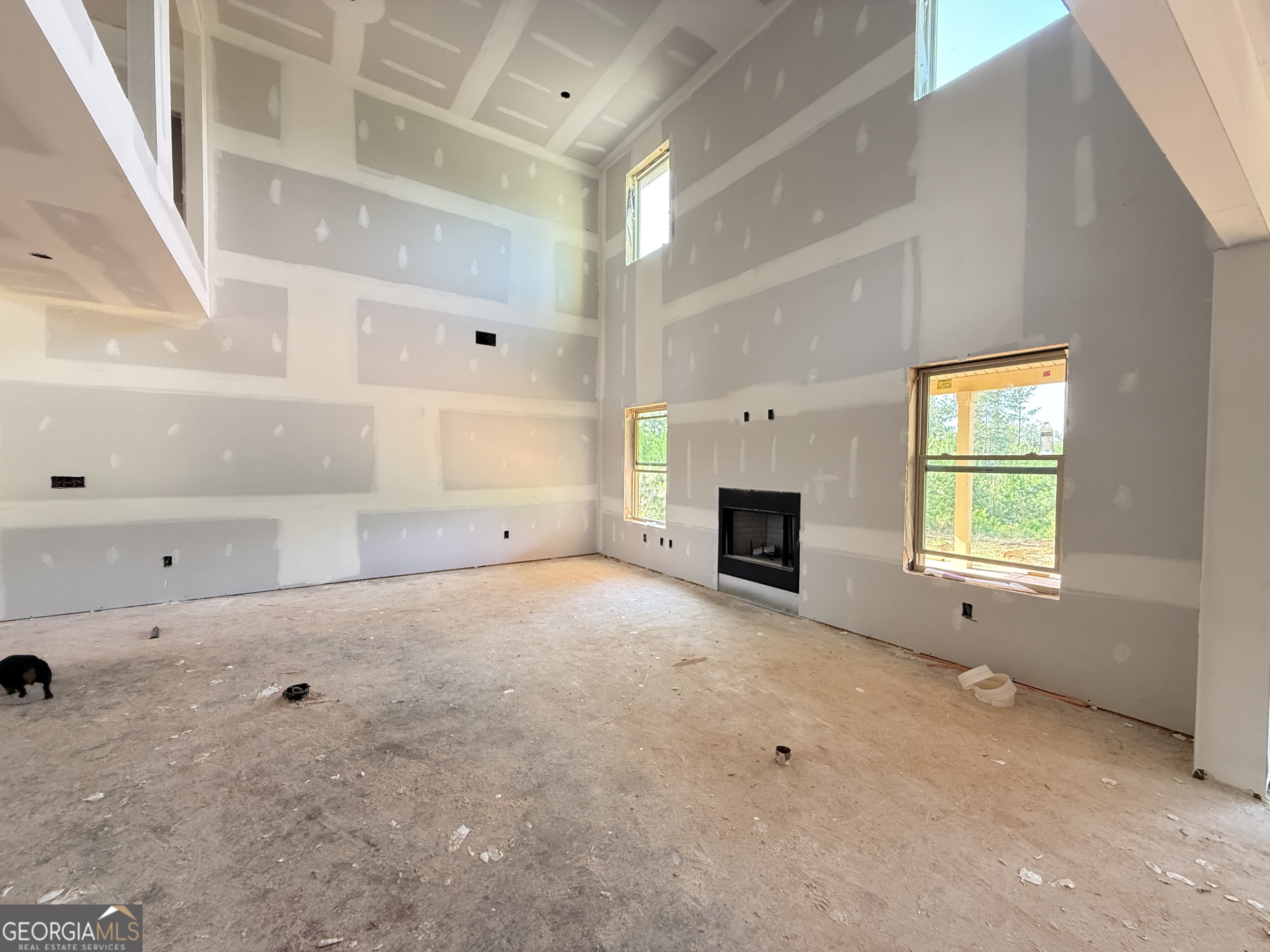 753 Hopewell Road Forsyth, GA 31029 - Photo 3 of 81