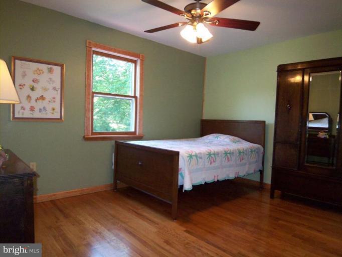 4209 Whitacre Road Fairfax, VA 22032 - Photo 21 of 30 Bedroom #2