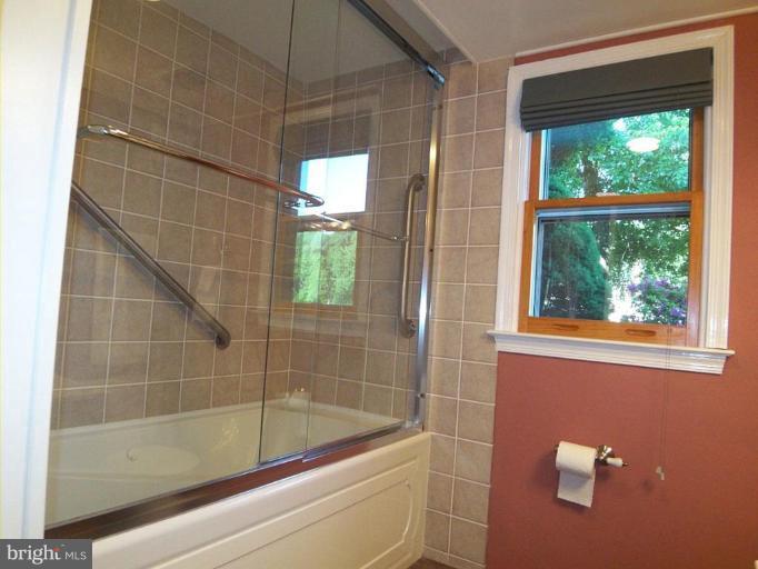 4209 Whitacre Road Fairfax, VA 22032 - Photo 26 of 30 Bath #3