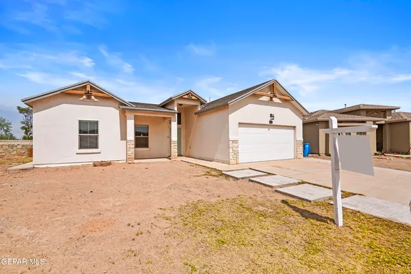 $219,900 | 617 Charles Heinrich Street, El Paso, TX 79927