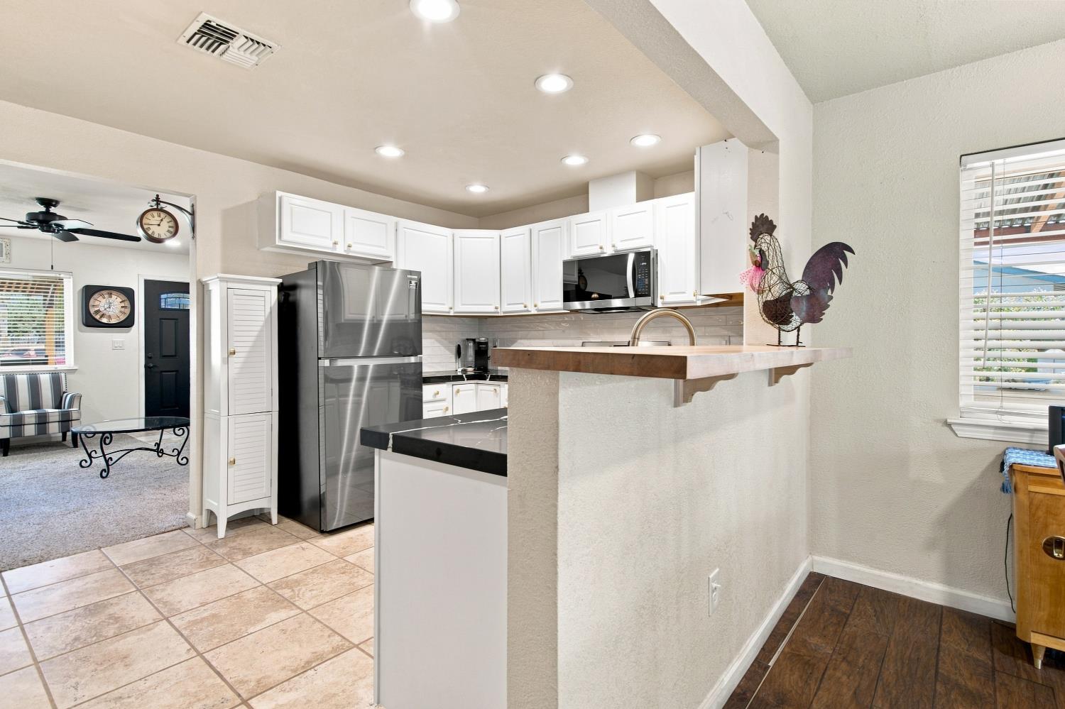 1462 Fourth Street Ripon, CA 95366 - Photo 17 of 36 Gallery Image 17