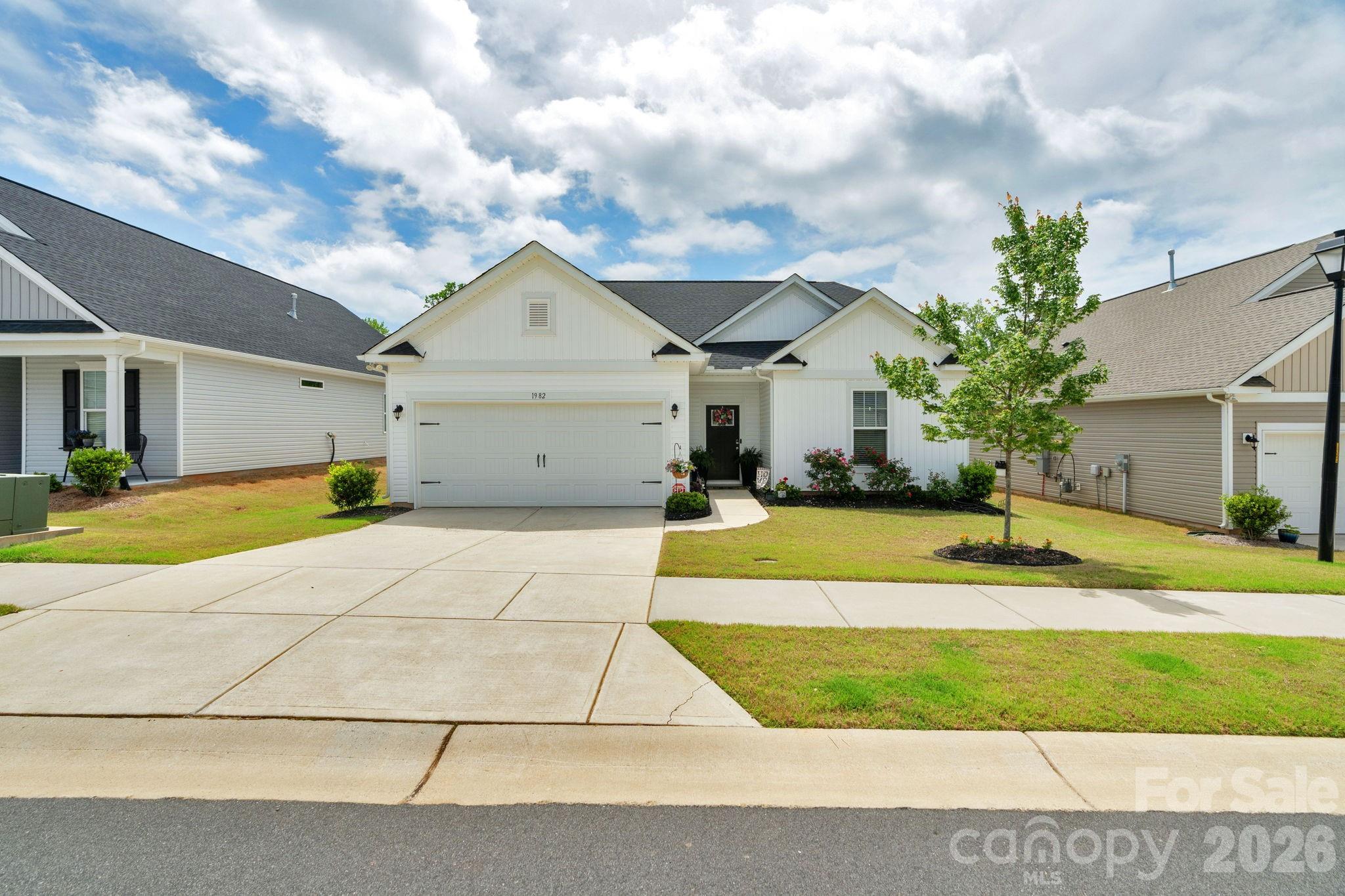1982 Ambrose Way Denver, NC 28037 - Photo 4 of 47
