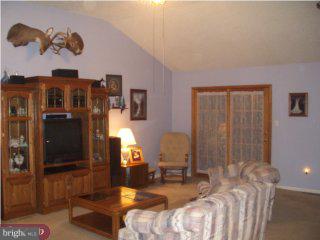 61 Linden Road Burlington, NJ 08016 - Photo 2 of 6 Gallery Image 2