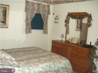 61 Linden Road Burlington, NJ 08016 - Photo 3 of 6 Gallery Image 3