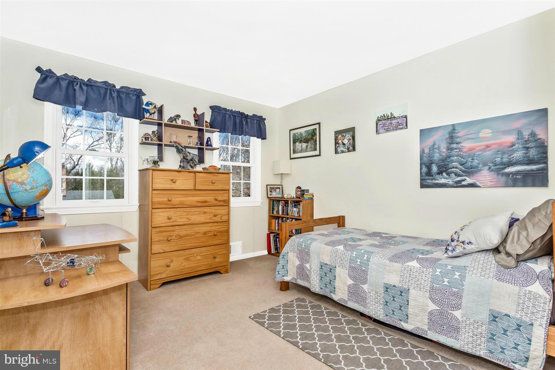 1522 Blue Meadow Road Potomac, MD 20854 - Photo 15 of 30 2nd Bedroom with Hardwoods under carpet