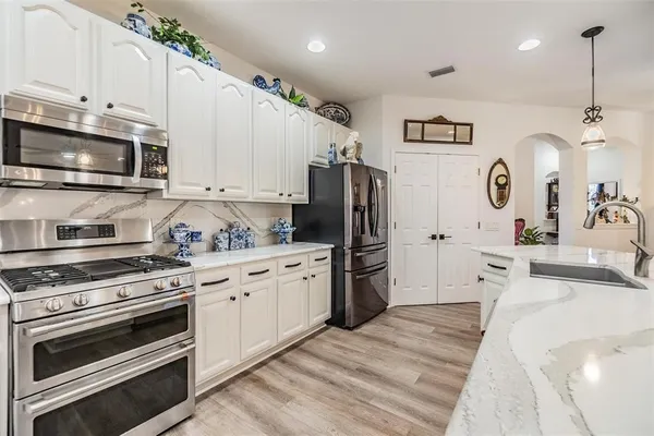 $569,000 | 8721 Crystal Creek Court, Land O Lakes, FL 34638