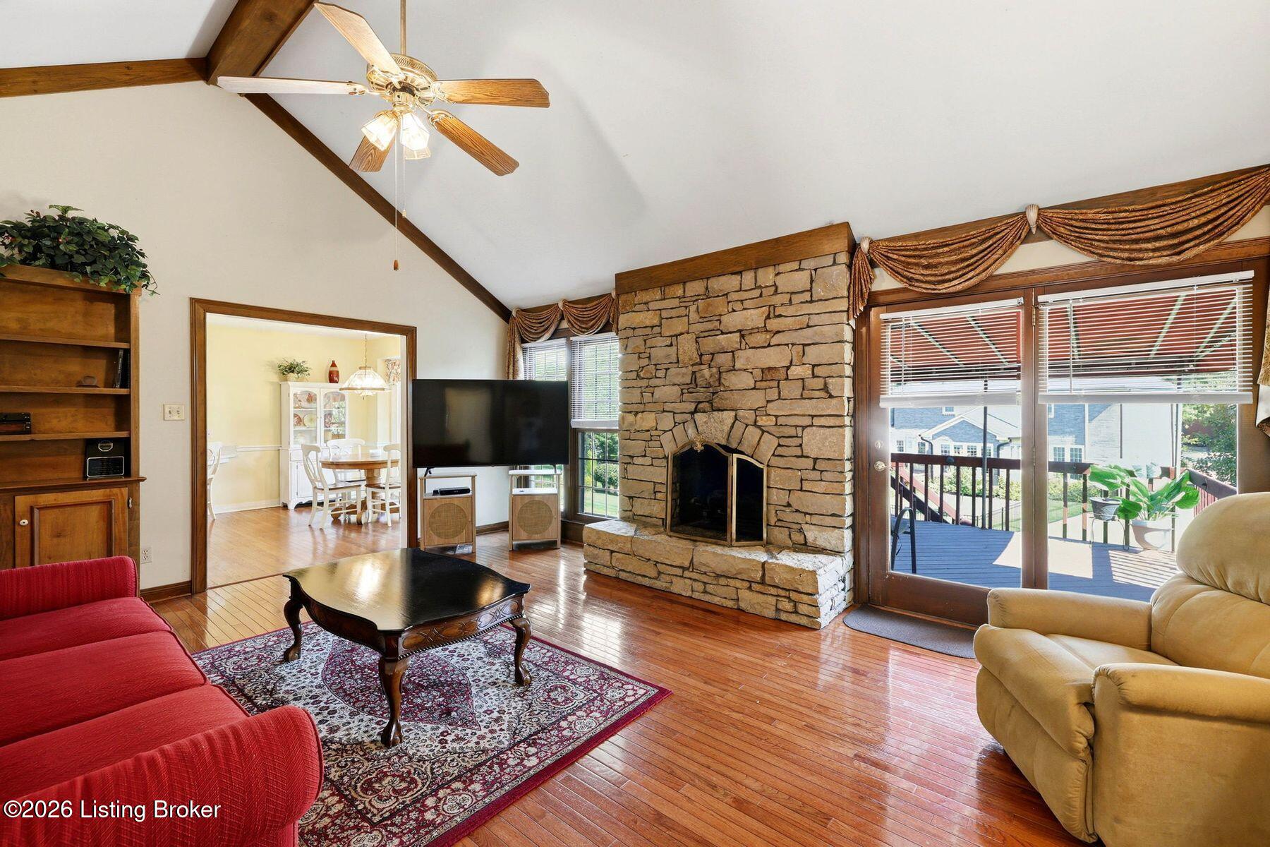 510 Foxgate Road Louisville, KY 40223 - Photo 17 of 67 photo_online_016