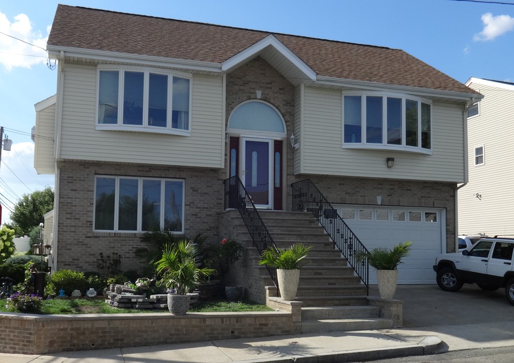 8 Derby Road Revere, MA 02151 - Photo 1 of 26 Gallery Image 1