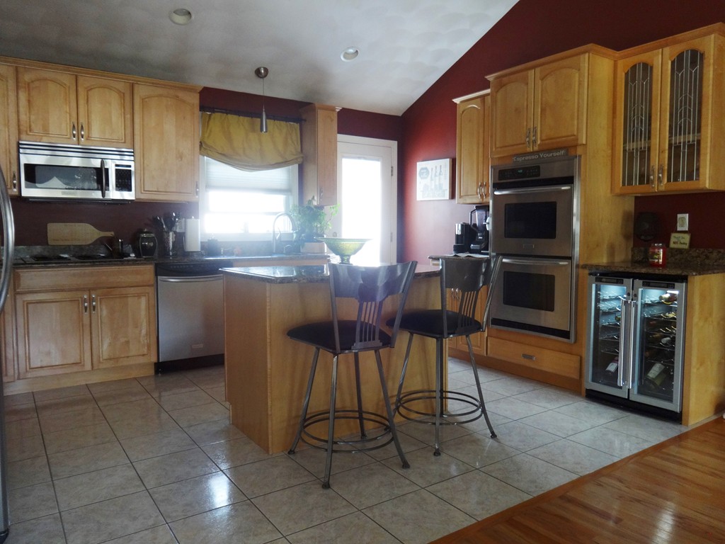8 Derby Road Revere, MA 02151 - Photo 2 of 26 Gallery Image 2