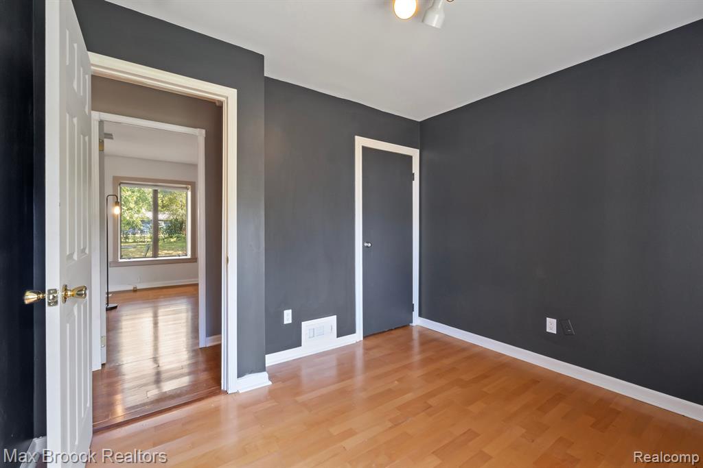 3707 Minton Road Lake Orion, MI 48359 - Photo 32 of 44 Gallery Image 32