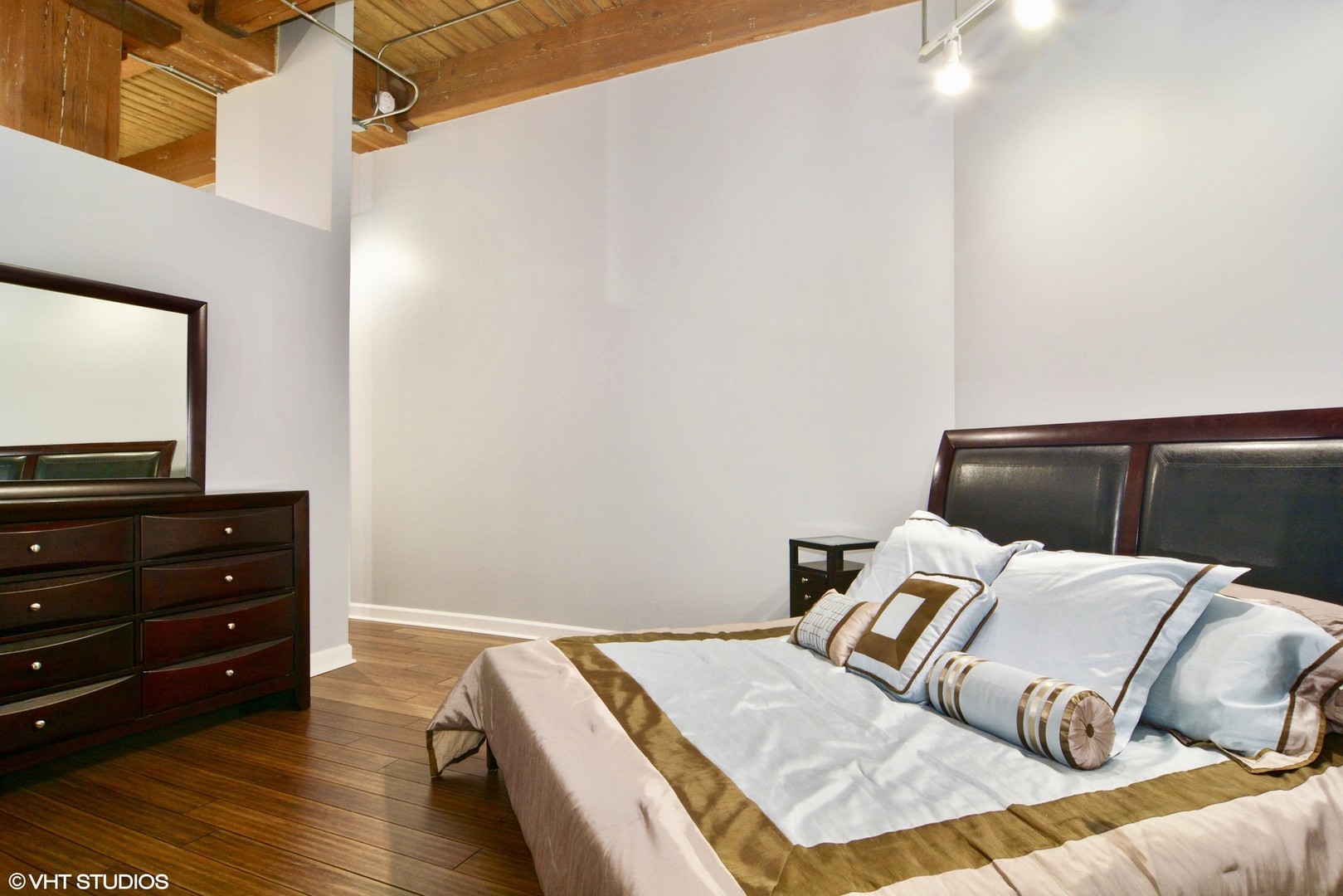 1500 West Monroe Street, Unit 206 Chicago, IL 60607 - Photo 13 of 16