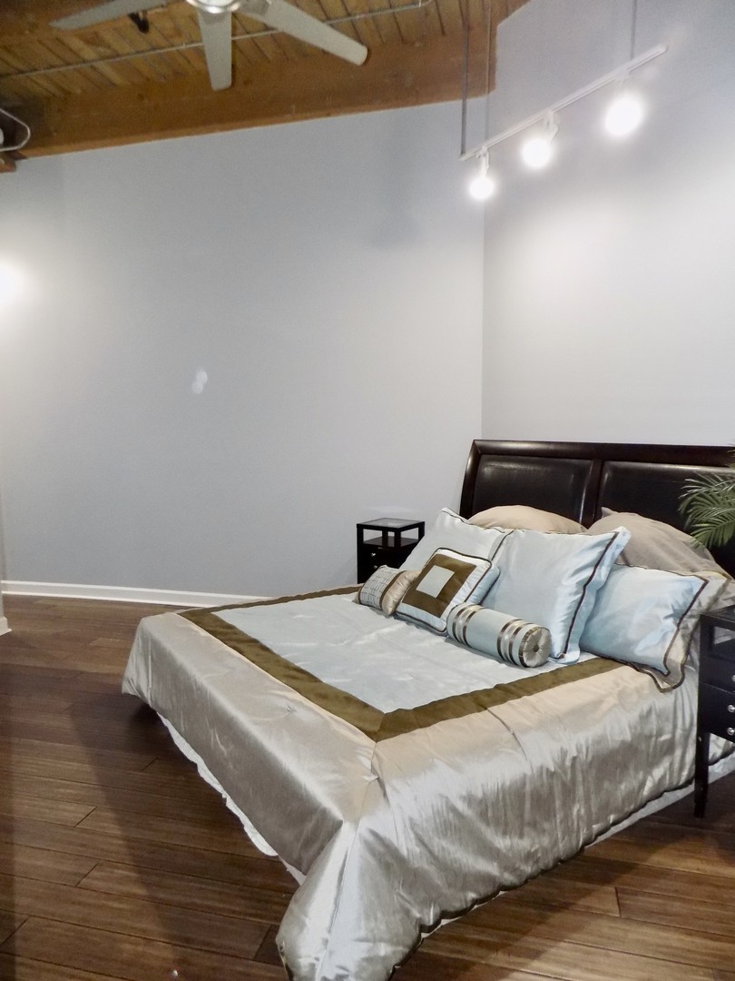 1500 West Monroe Street, Unit 206 Chicago, IL 60607 - Photo 14 of 16