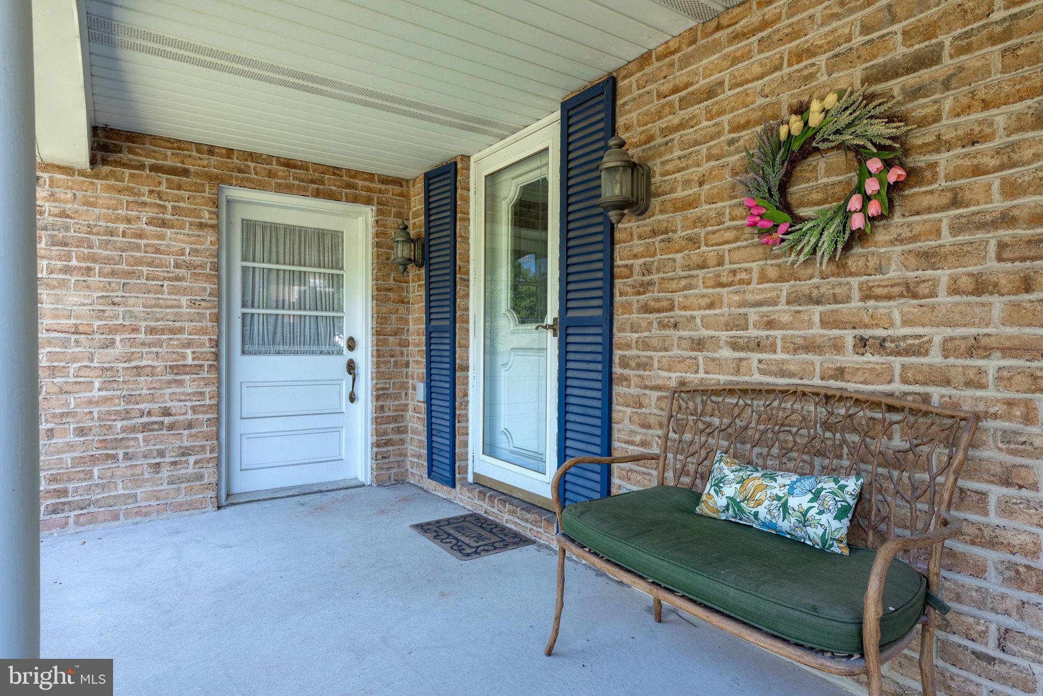 140 Margate Road York, PA 17408 - Photo 4 of 46
