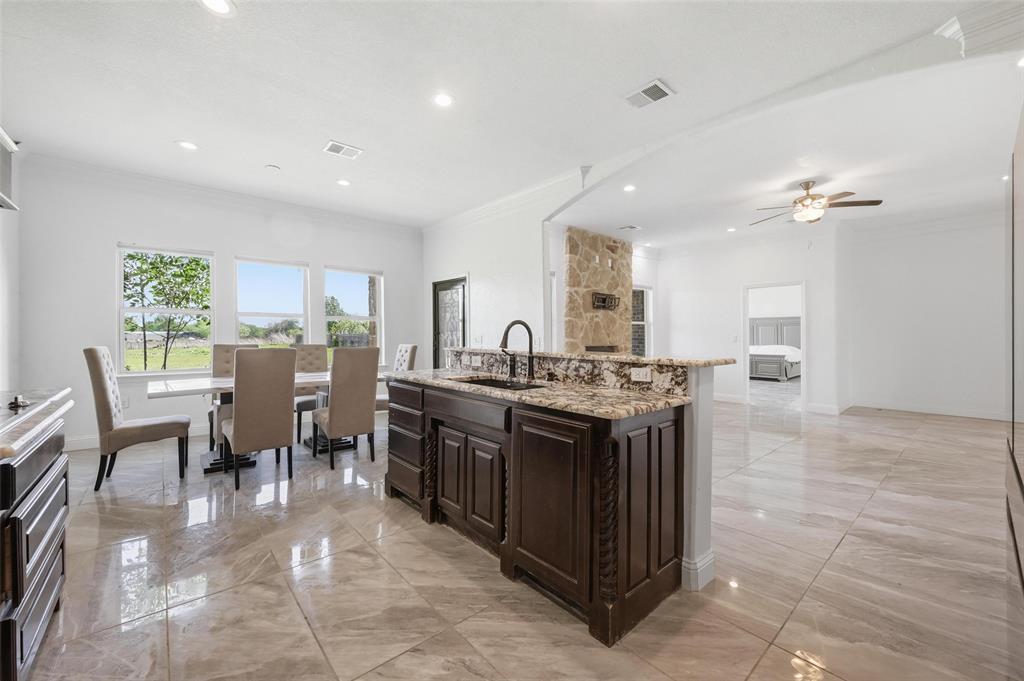 8532 Reese Road Alvarado, TX 76009 - Photo 13 of 39