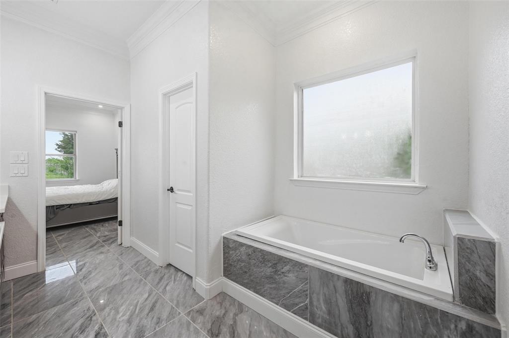 8532 Reese Road Alvarado, TX 76009 - Photo 31 of 39