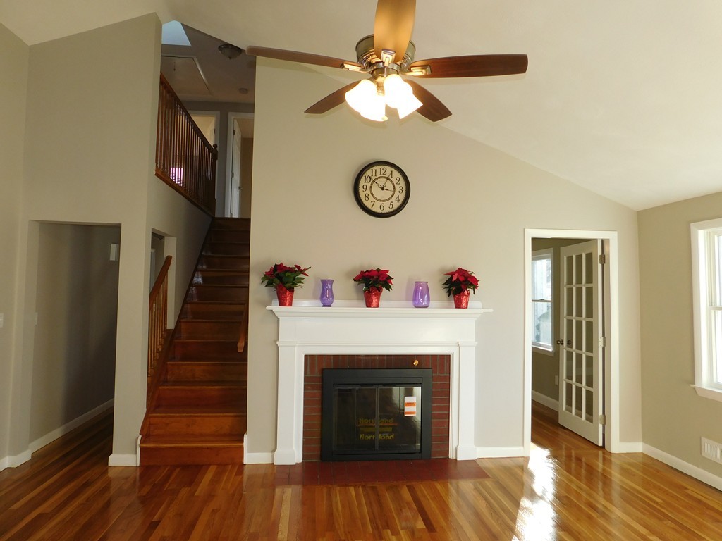 21 Sheehan Road Lynn, MA 01904 - Photo 8 of 26 Gallery Image 8