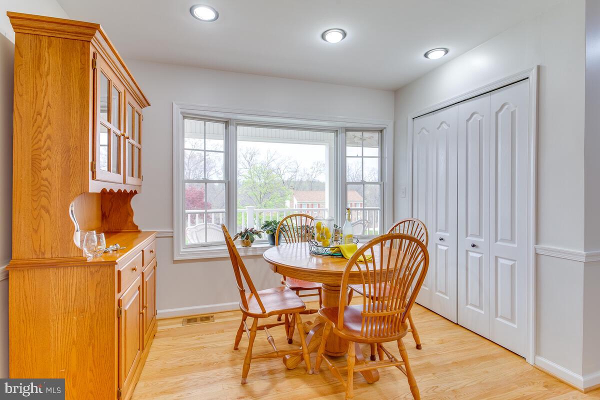 6141 Snowdens Run Road Sykesville, MD 21784 - Photo 16 of 89 Breakfast Rm, Lrg pantry closet, hardwood flooring