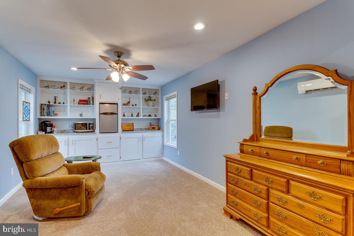 6141 Snowdens Run Road Sykesville, MD 21784 - Photo 39 of 89 In-Law Suite, Living Area