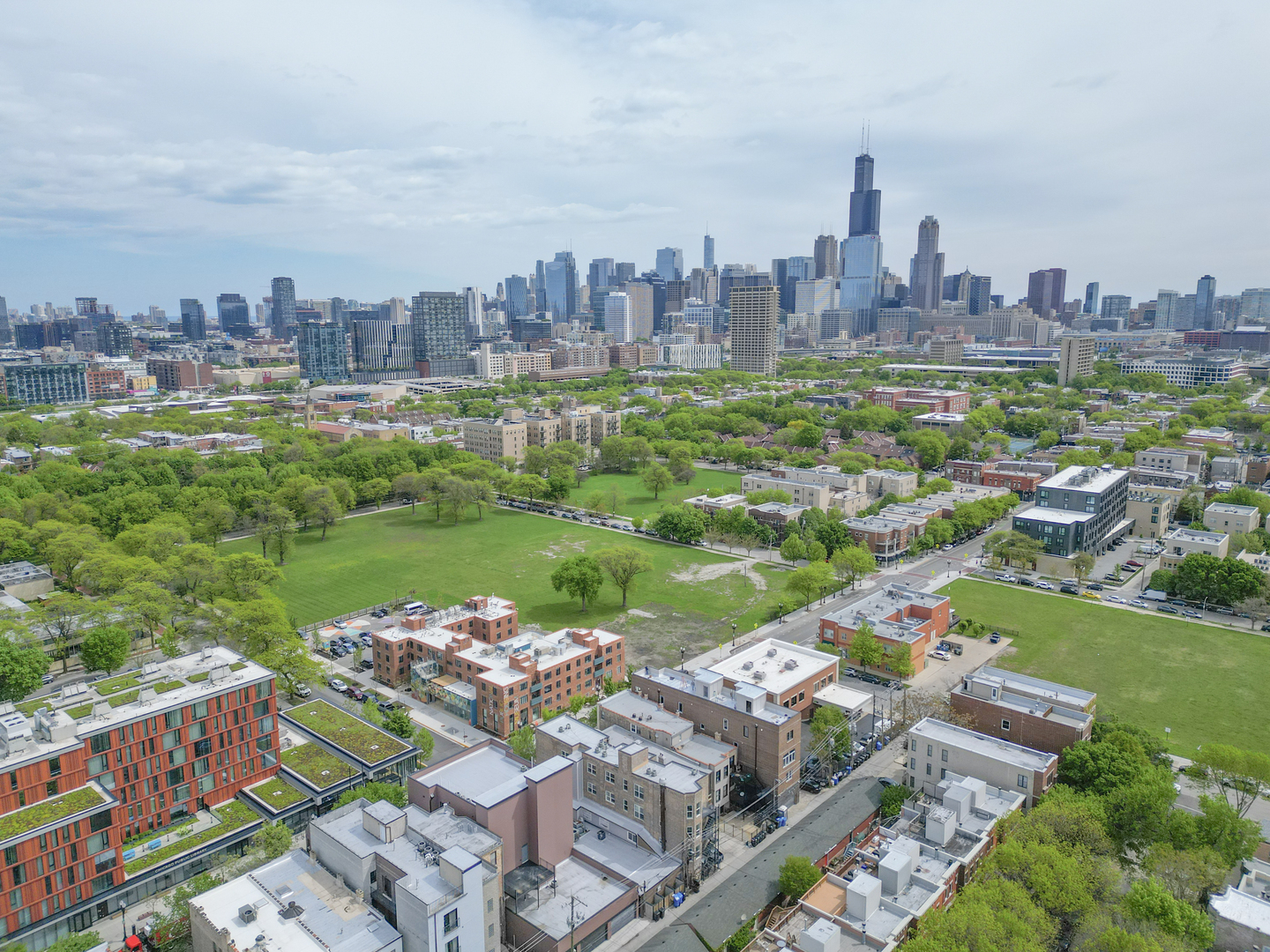 1313 West Taylor Street, Unit 2 Chicago, IL 60607 - Photo 25 of 26 Gallery Image 25