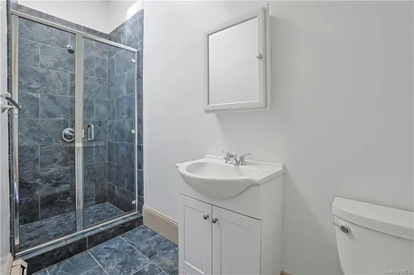 $1,900 | 19 West Broadway, Unit 3E, Nyack, NY 10960