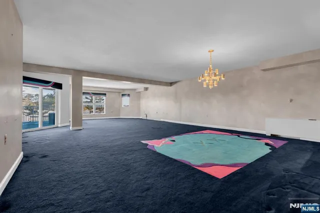 $1,050,000 | 300 Ocean Avenue North, Unit 1C, Long Branch, NJ 07740