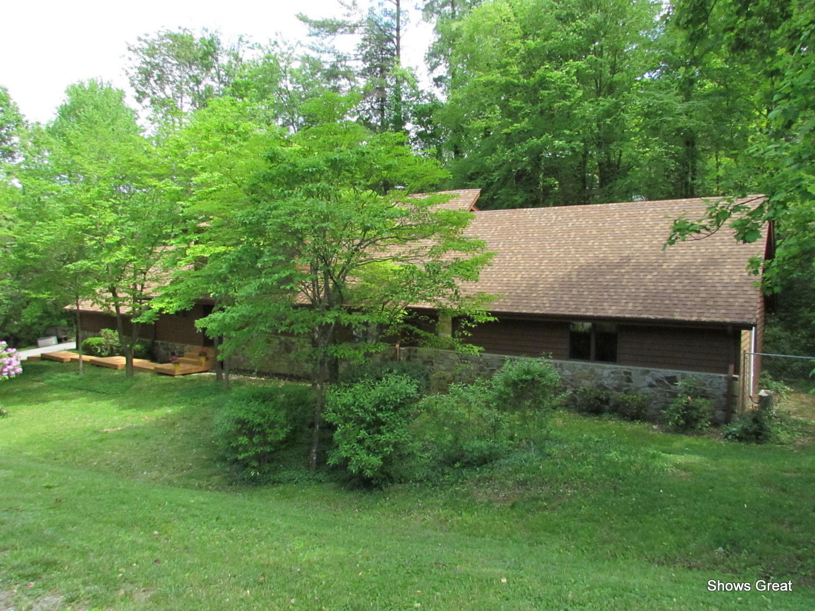5462 Lakedale Road Southwest Roanoke, VA 24018 - Photo 41 of 45 an aerial view of a house