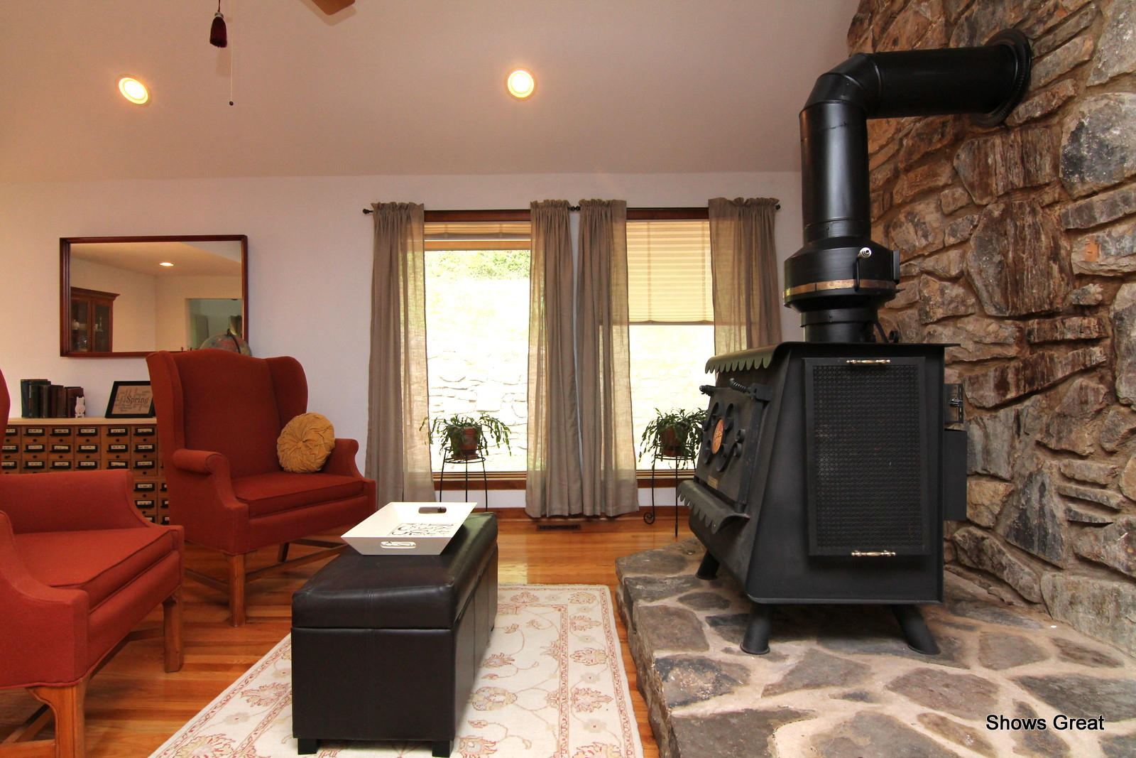 5462 Lakedale Road Southwest Roanoke, VA 24018 - Photo 6 of 45 a living room with furniture and a fireplace