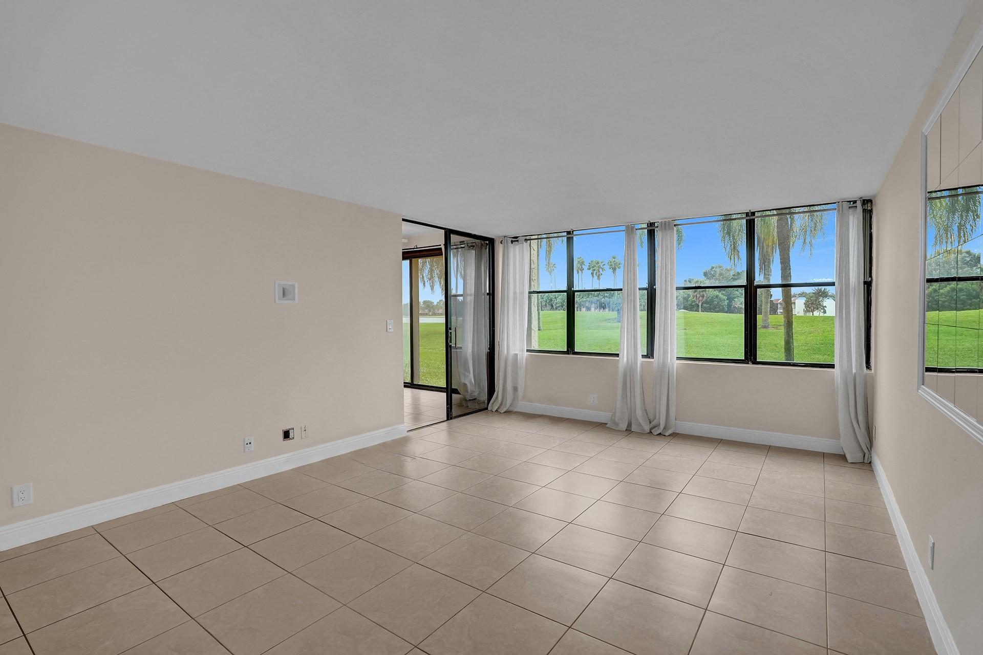 16300 Golf Club Road, Unit 109 Weston, FL 33326 - Photo 5 of 10 Photo 5