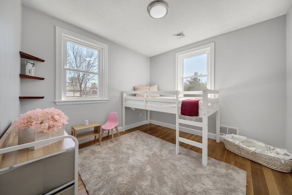 26 Old Tavern Road Wayland, MA 01778 - Photo 22 of 41 Gallery Image 22