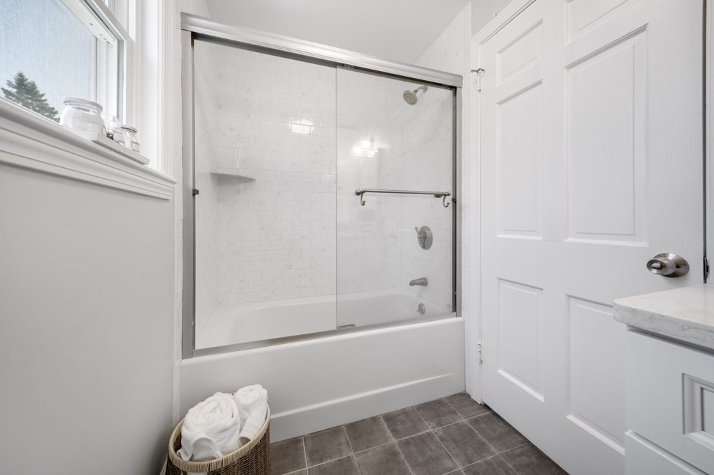26 Old Tavern Road Wayland, MA 01778 - Photo 28 of 41 Gallery Image 28